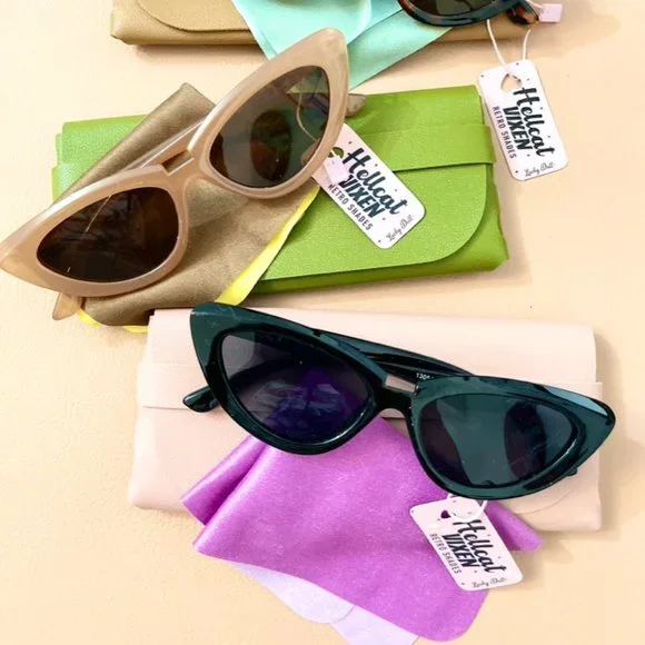 HellcatVixen Lucy Pale Pink Retro Cat eye Vintage Style Pinup Sunglasses - Picture 6 of 9